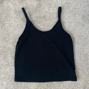 Arq Crop Tank in Black